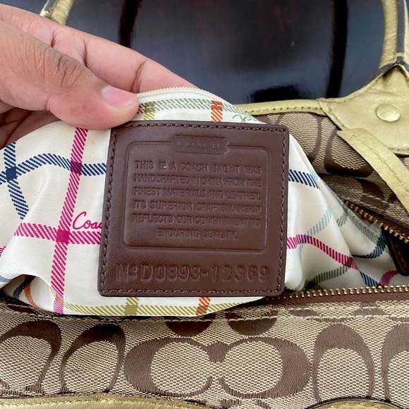 Coach shoulder bag - Picture 7 of 9